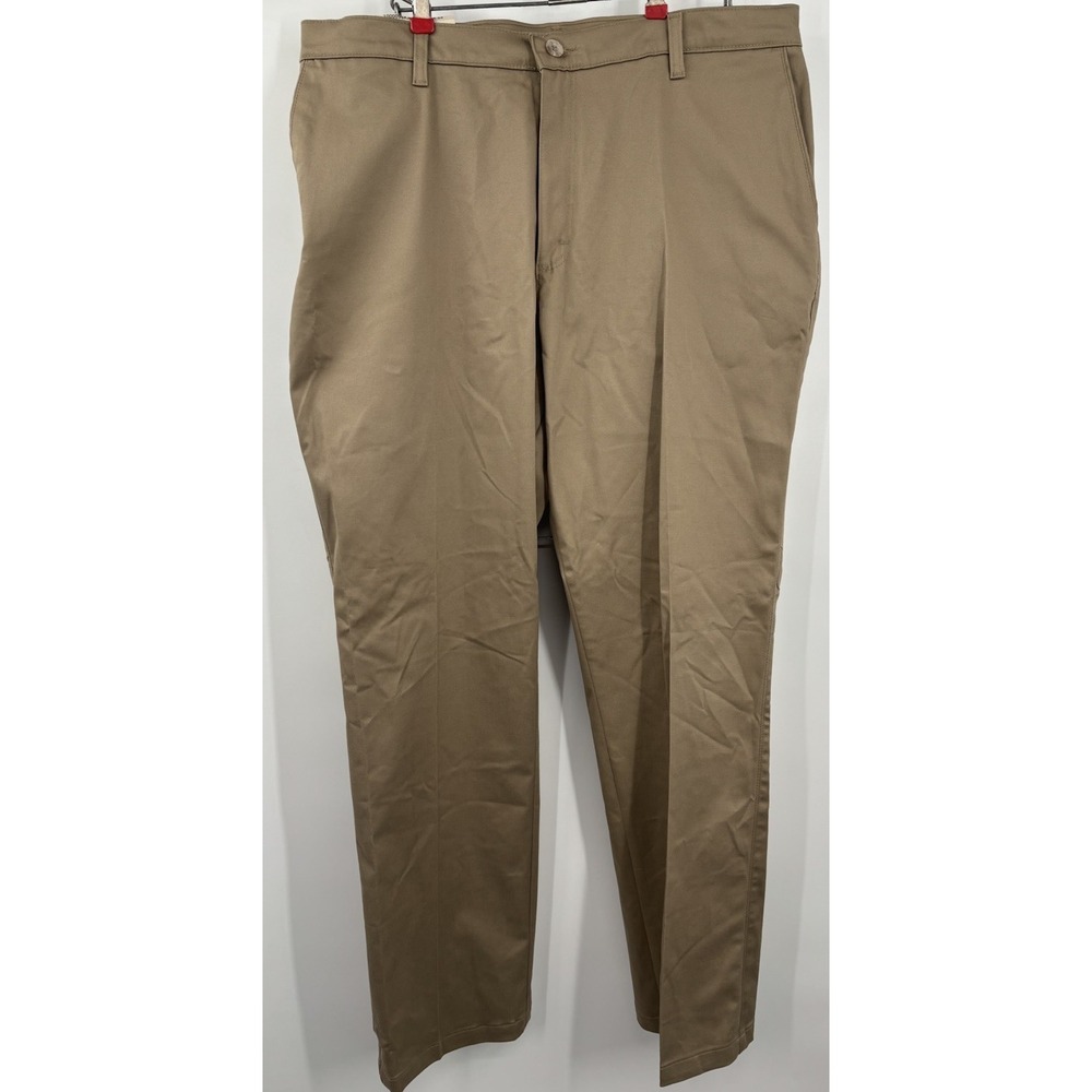 Wrangler Riata Mens 36x34 Khaki Tan Flat Front Relaxed Fit Stretch Pants NEW